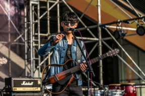 正南个人资料,探索人生哲学的旅行者与思考者